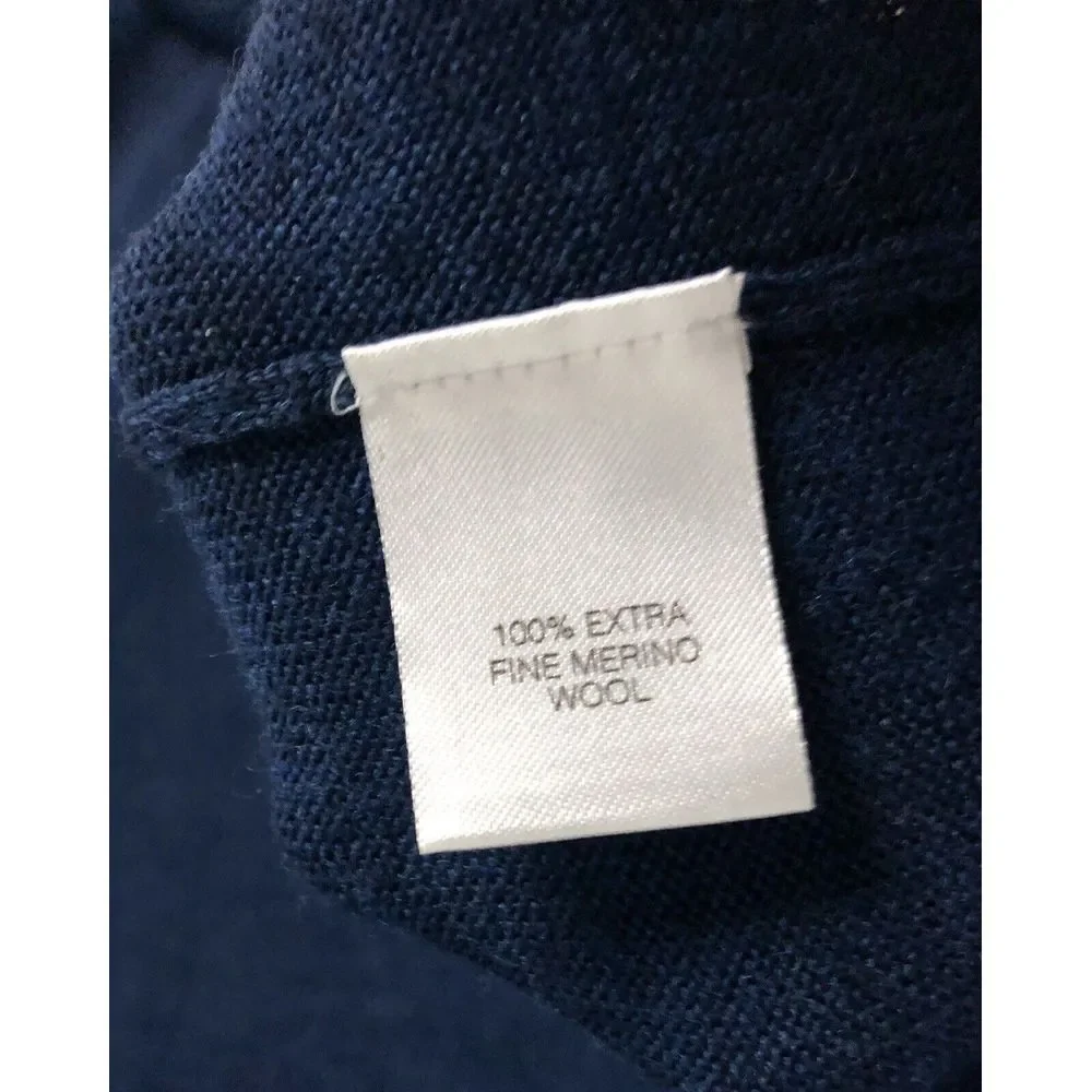 Turnbury blue sweater